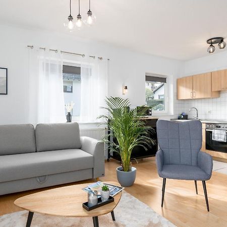 Harmony: Edersee Apartment - Sperrmauer - Lounge Kültér fotó